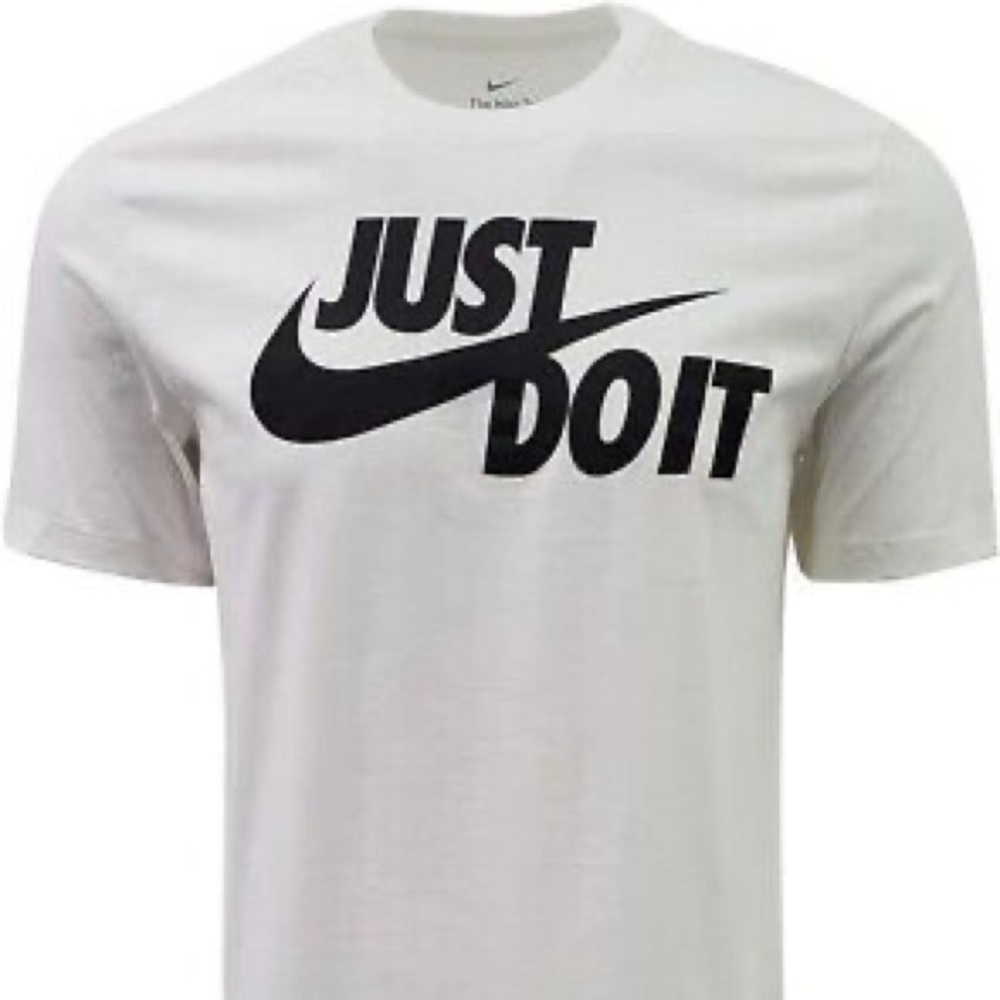 NWT Men’s White Top